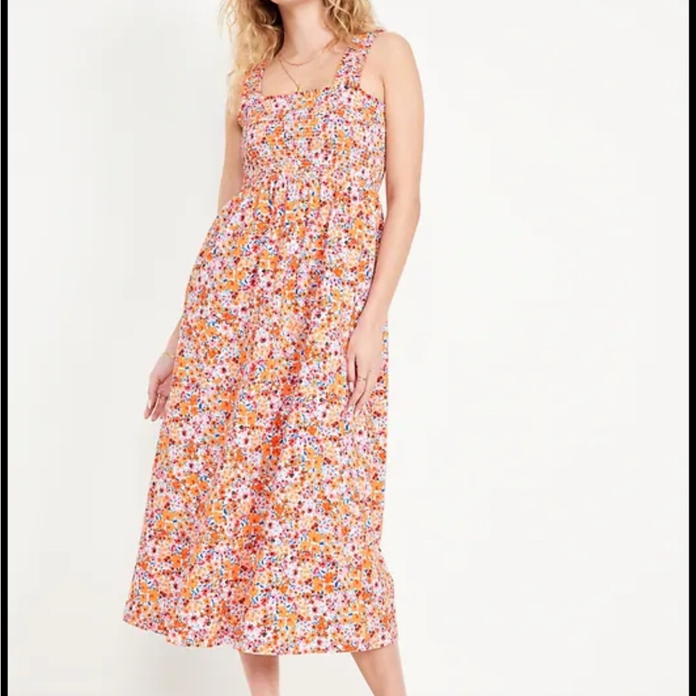 Old Navy Floral Smocked Dress